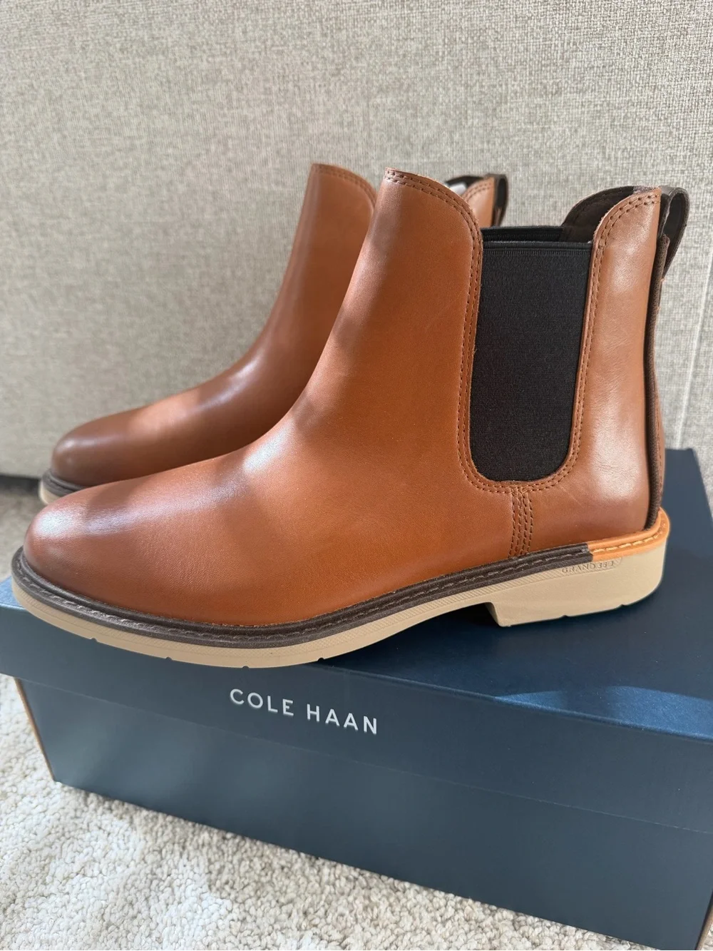 Cole Haan Men's Tan Brown Leather Chukka Chelsea Boots